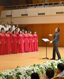 打开音乐之门•2017北京音乐厅暑期系列音乐会 欢聚二十年---中外名曲经典合唱音乐会